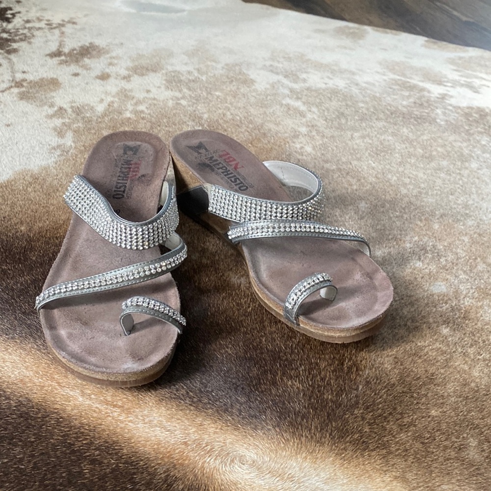 Mephisto Rhinestone Sandal size 9